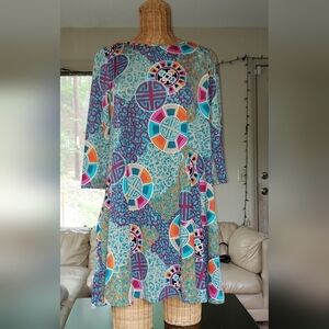 Ladies HERSHE Geometric Design Long Sleeve Mini Dress w/pockets - M